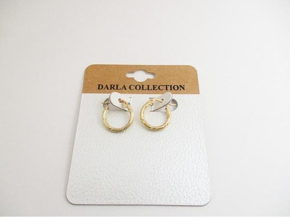 2052NEW Darla Collection 18k Gold Over Sterling Silver 3/4" Etched Hoop Earrings